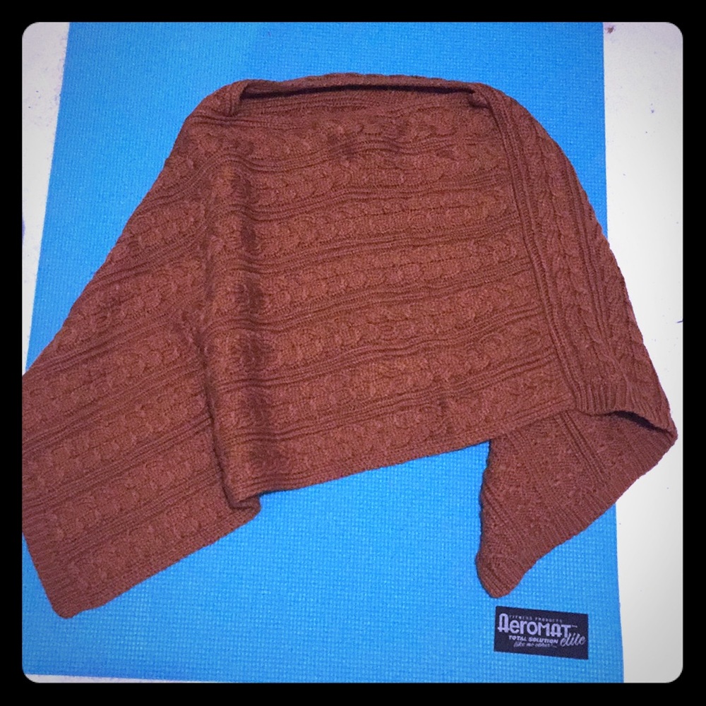 Loft shawl NWT